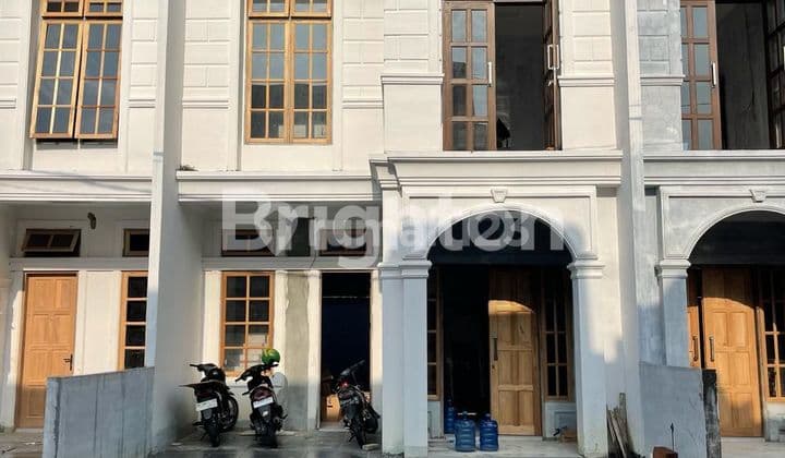 Azalea Twin Classic House, Medan Selayang.