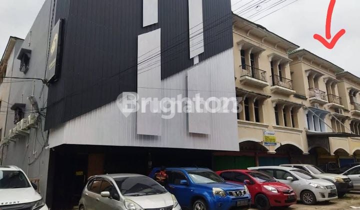 Ruko 3 Lantai Taman Mella Nangka