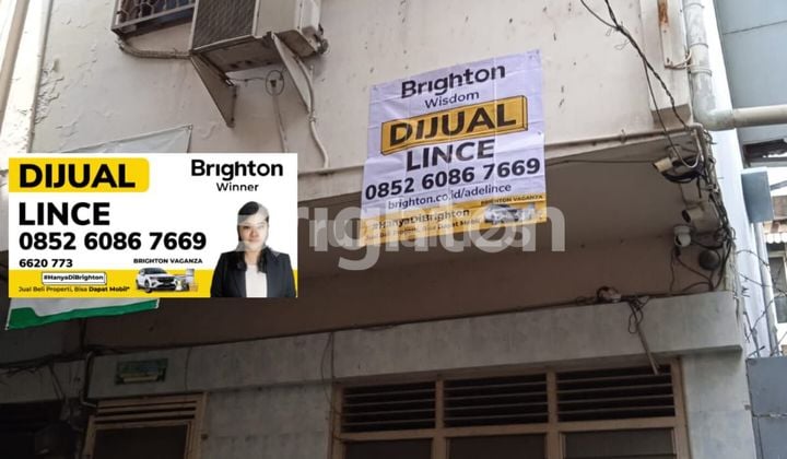 RUKO BINTANG DALAM MEDAN KOTA
