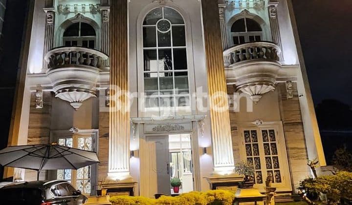 LUXURY HOUSE CITRA GARDEN MEDAN SELAYANG