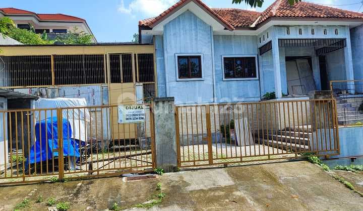 Rumah Dan Workshop Di Jalan Pinang Ngesrep Banyumanik