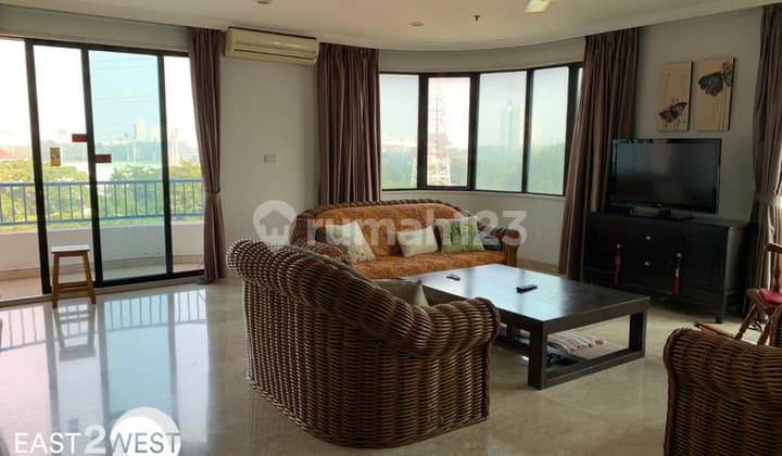 Jual Apartemen Park Royal Jakarta Pusat 3 Bedroom Bagus Siap Huni