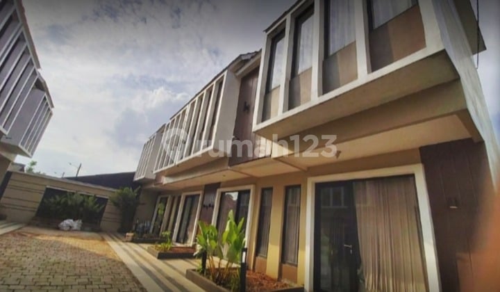 Dijual Rumah The Mansion Park Cipadu Jaya Tangerang