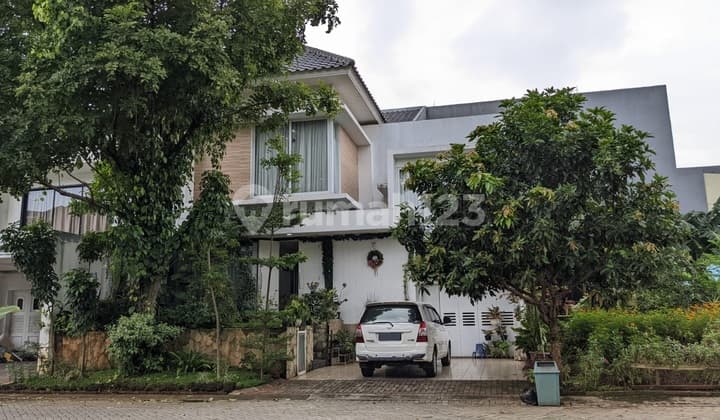 Dijual Rumah Hoek di Cluster Kebayoran Symphony