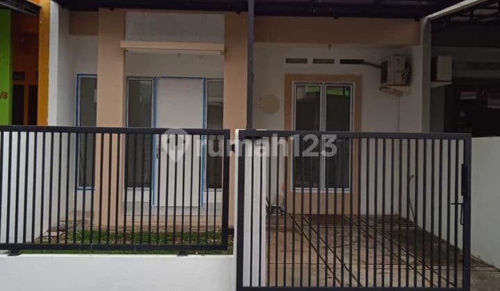 For Sale Ready-to-Occupy Secondary Home in Paradise Serpong City