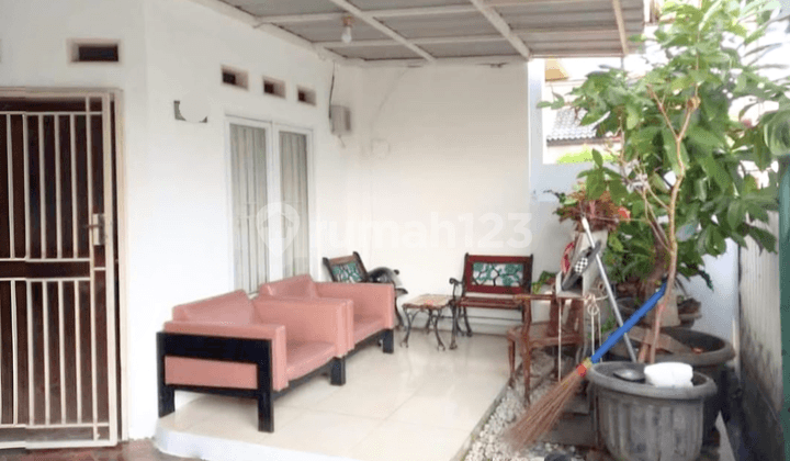Dijual Rumah 1,5 Lantai Siap Huni Lokasi Strategis Karang Tengah Tangerang