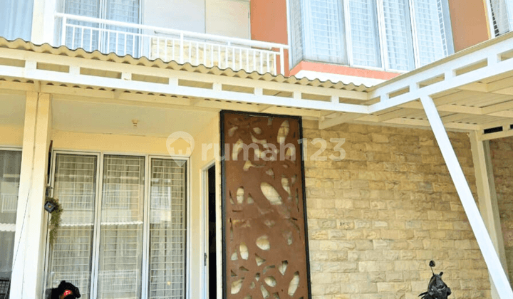 Rumah Full Furnished 2 Lantai Siap Huni Dalam Cluster Pinggir Jalan Anti Masuk Gang. Lokasi Strategis Dekat ke Stasiun Sudimara