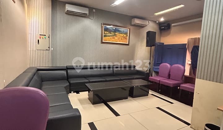 For Quick Sale Active Hotel in Bandengan Jakarta