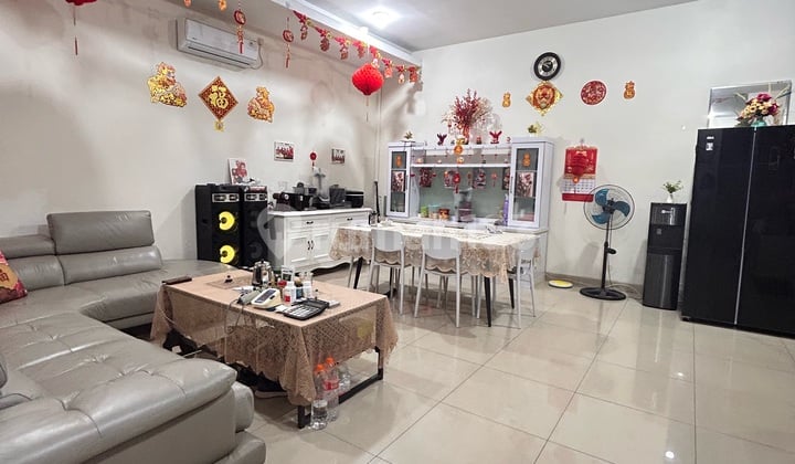 Jual Rumah Muara Karang Siap Huni Rapi Bangunan 2.5 Lantai
