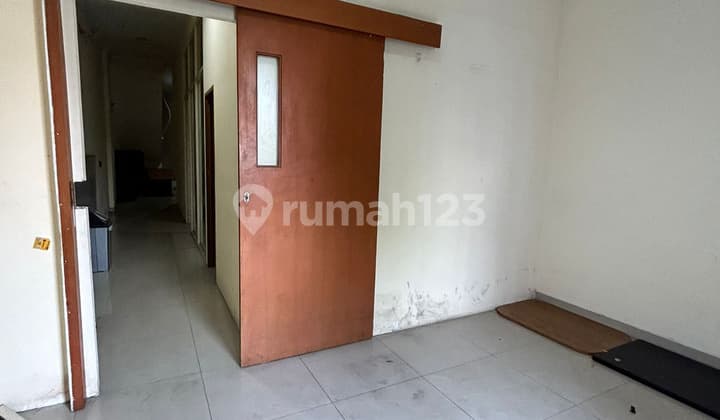 For Sale: 3-Story Ruko in Muara Karang, Suitable for Business, etc.