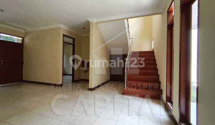 Rumah Siap Huni dalam Cluster di Batununggal