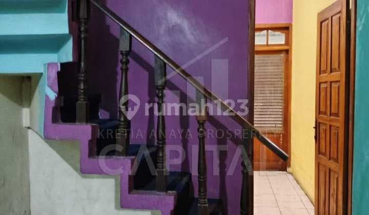 Rumah Bertingkat Siap Huni Lokasi Strategis Dekat Terminal di Antapani