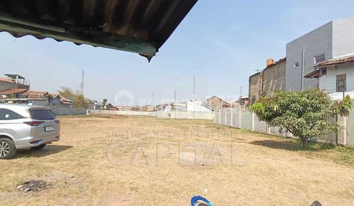 Tanah Luas Padat Bebas Banjir di Dayeuhkolot Bandung