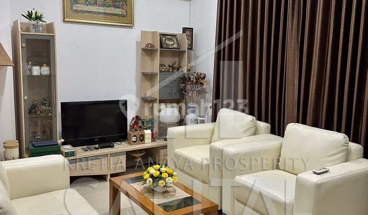 3-Story Townhouse Ready to Occupy in Istana Pasteur Regency Complex