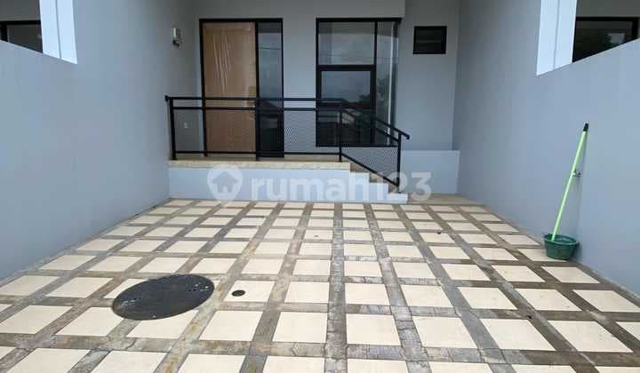 Rumah Baru 2 Lantai Dalam Komplek Cinere