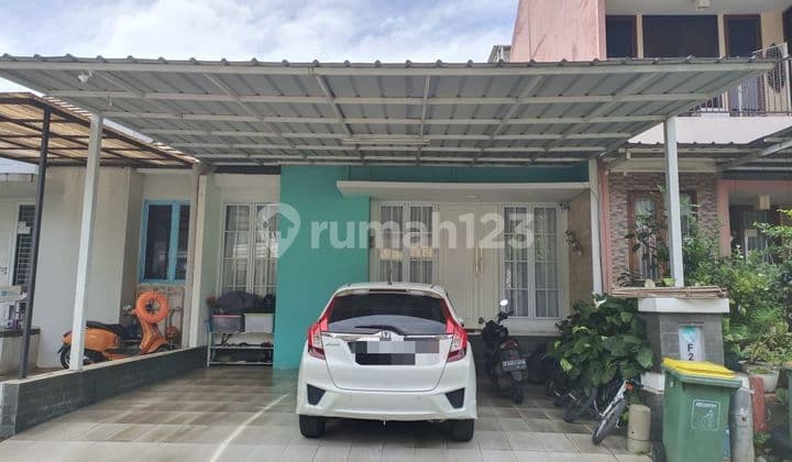 Rumah 2 Lantai Dekat Akses Jalan Tol Bebas Banjir