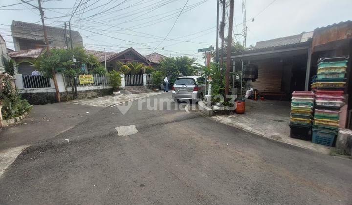 Rumah Lama Harga Murah di Hoek