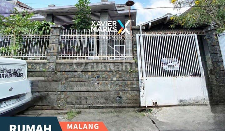 For Sale Super Spacious House Land Only Calculation Near Ijen Boulevard, Malang