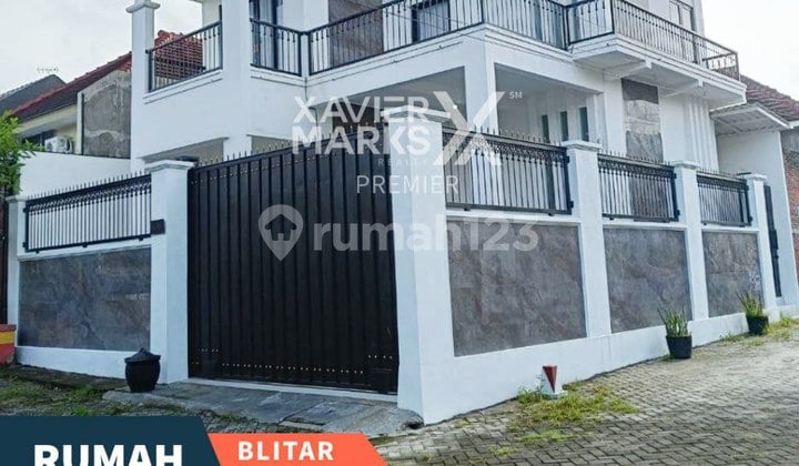 Dijual Rumah Baru Modern Mewah Furnish di Kanigoro Indah Kab. Blitar