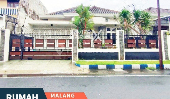 Dijual Rumah Modern Ful Furnish Siap Huni di Tidar Bawah, Malang