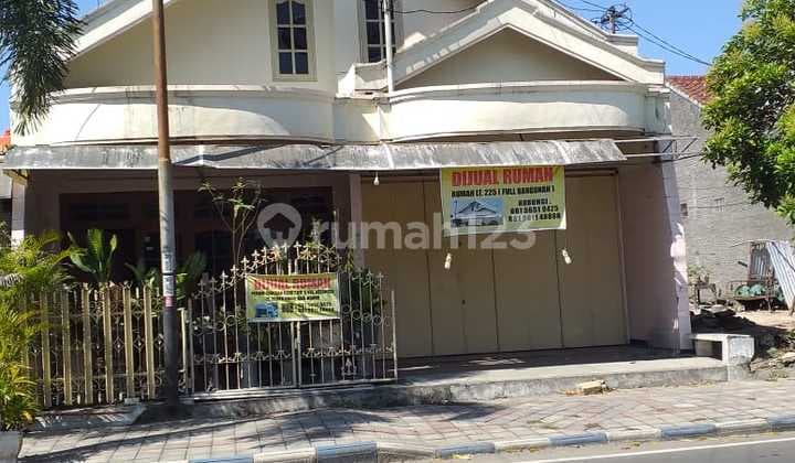Rumah Di Jalan Sentot Ngawi Jawa Timur