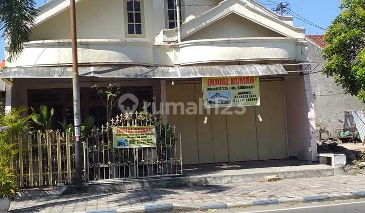 Rumah Di Jalan Sentot Ngawi Jawa Timur
