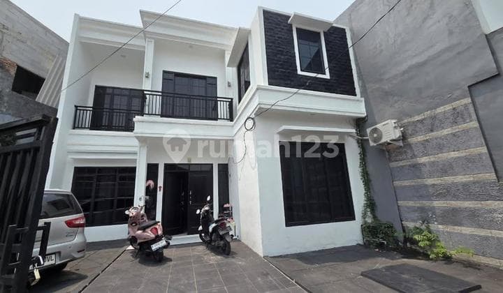 Rumah 2 Lantai di Cengkareng Jakarta Barat Siap Huni