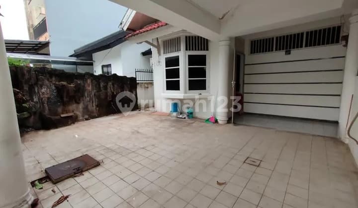 Rumah di Sektor 1 C Gading Serpong Masih Terawat