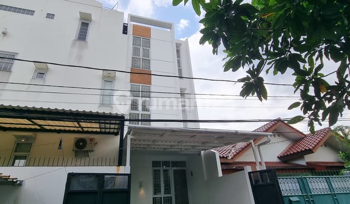 Rumah Brand New 3 Lantai di Duri Kepa Jakarta Barat Bebas Banjir