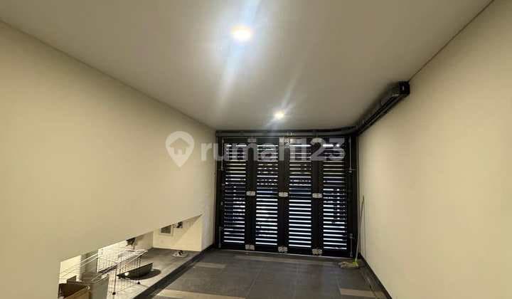 BUY a Premium Nice House in Gading Serpong Cluster Mozart