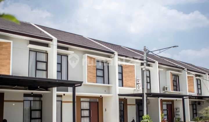 Rumah Baru Milenial Minimalis Modern Tki V Taman Kopo Indah 5 Sherwood Siap Huni 2 Lantai Bandung