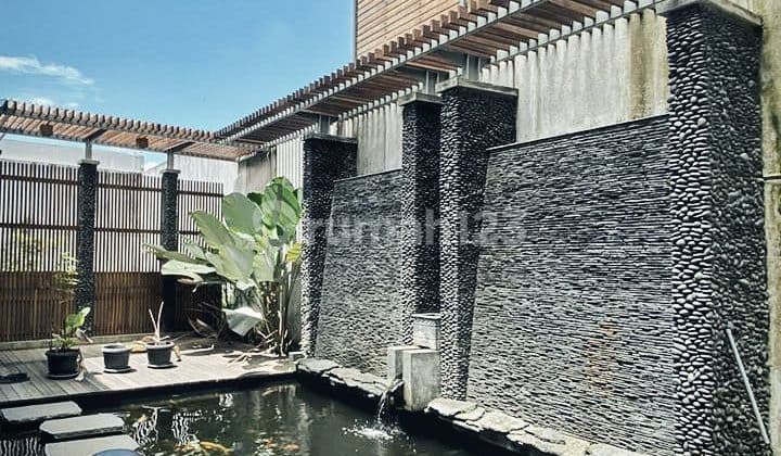 Jual Keren Rumah Luas Nyaman Keren Siap Huni Setiabudi Kolam Ikan 3 Lantai Modern Asri Bandung