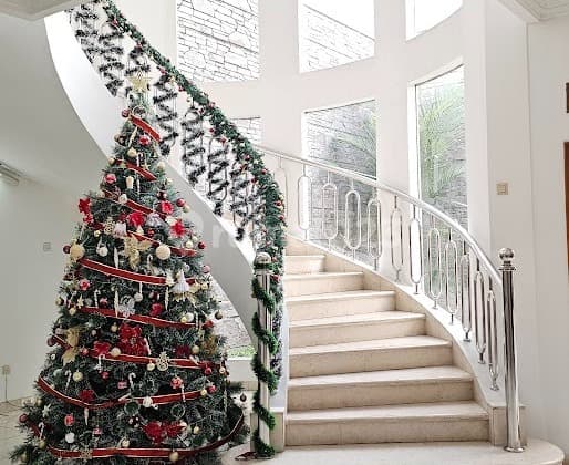 Keren Bingit Siap Huni 2 Lantai Modern Luas Nyaman Mekarwangi Dekat Singgasana Pradana Cibaduyut Bandung