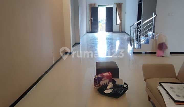 Komplek Elit Mekarwangi Singgasana Siap Huni 2 Lantai Modern Bangunan Baru di TMU Raya Prestis Bandung