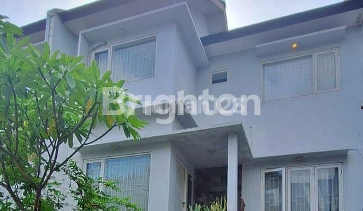 RUMAH CANTIK DI JAKARTA SELATAN