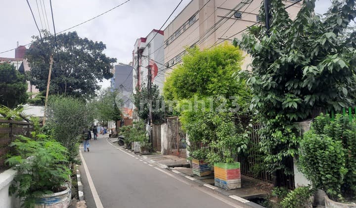 Dijual.(dibawah Harga Njop) Di Lokasi Strategis Pasar Baru, Jakarta Pusat