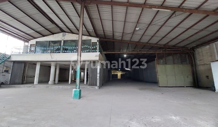 Dijual (murah)gudang Dan Kantor 2 Lantai Lokasi Strategis Dan Luas Di Jakarta Timur