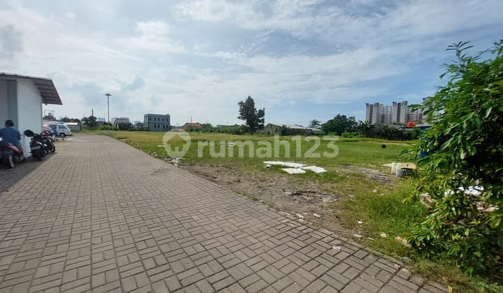 Dijual tanah dan bangunan di lokasi strategis, Jakarta Timur