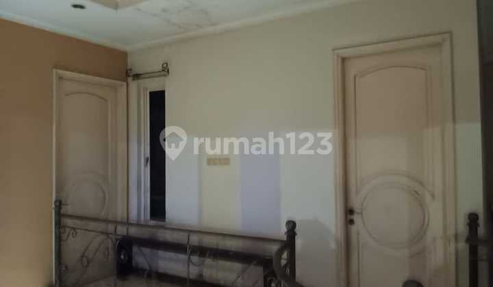 Dijual Harga Dibawah Njop Rumah 2 Lantai Siap Huni , Gunung Sahari