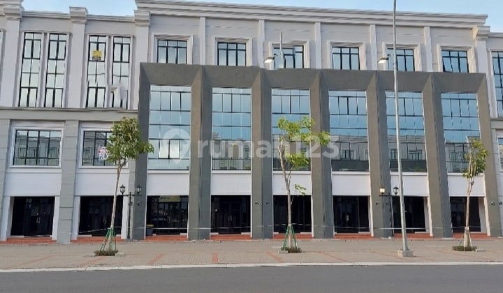 Dijual Ruko 4 Lantai Double Face , Parkiran Luas Sekali di Sedayucity @ Kelapa Gading