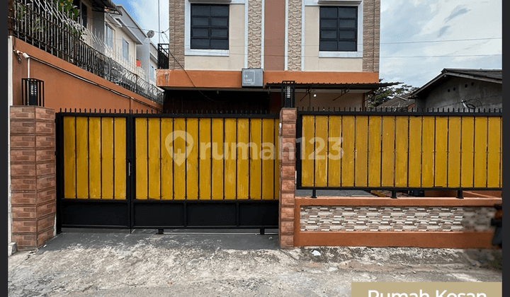Rumah Kos Dengan Lokasi Strategis