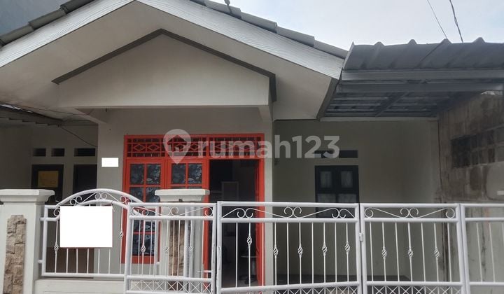 Rumah Minimalis SHM 10 Menit ke Terminal Laladon Dibantu KPR J-25513