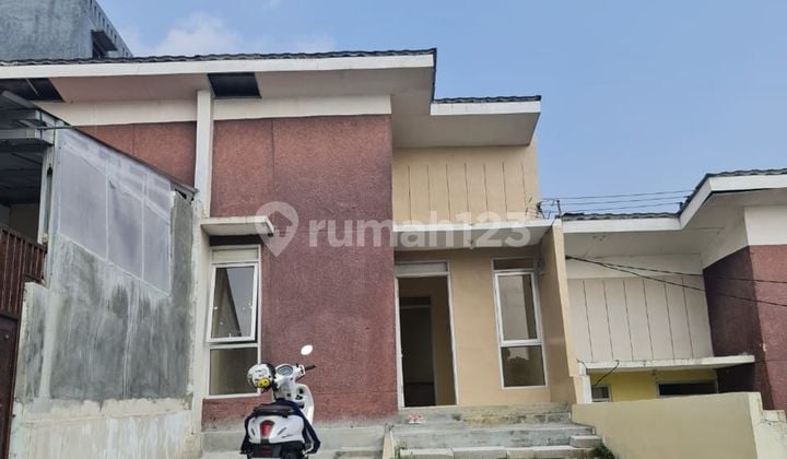 Rumah Siap Huni di Bogor 10 Menit ke Faskes SHM Bebas Banjir J35928