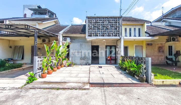 Rumah Luas SHM 8 Menit ke Gerbang Tol Cimanggis 3 Hadap Timur J45462
