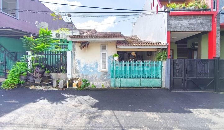 Rumah Minimalis SHM 15 menit ke Pamulang Square Dibantu KPR J35374