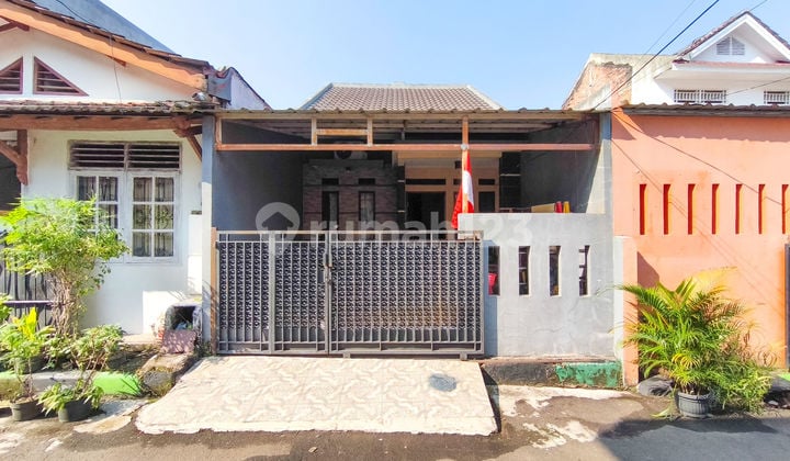 Rumah Minimalis 1 Lt Dekat RSUD Kota Tangsel SHM Hadap Utara J35490