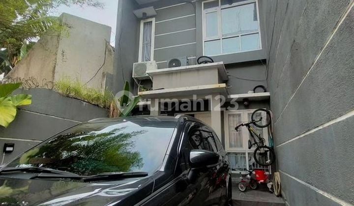 Rumah SHM 2 Lt Hadap Timur 15 Menit ke Grand Galaxy Park J-28201