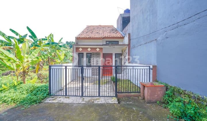 Rumah 7 Menit ke Gerbang Tol Sawangan 4 SHM Dibantu KPR J-34036