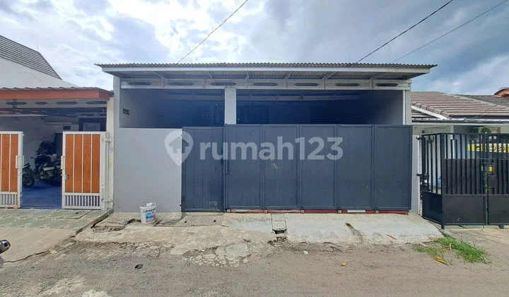 Rumah LT 167 Strategis Akses Dekat Gerbang Tol Bsd 1 Hadap Timur J40056