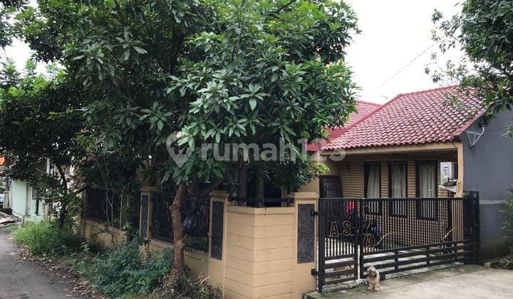 Rumah Luas 15 Menit ke Kota Cinema Jatiasih Dibantu KPR J-33761
